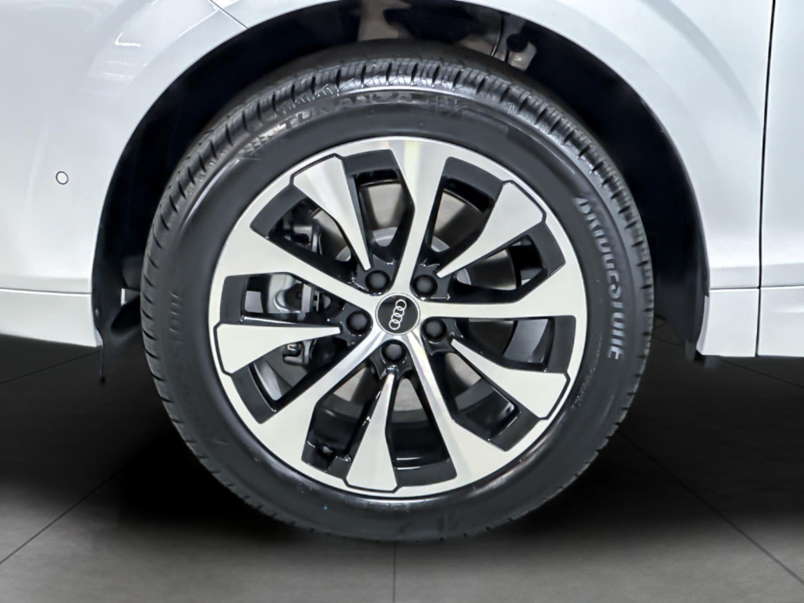 2026 Audi Q3 S line