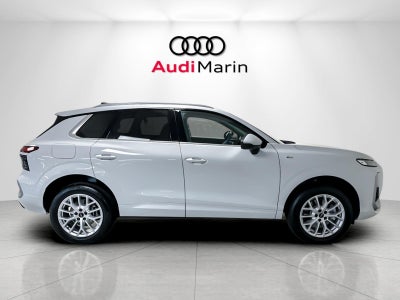 2026 Audi Q3 S line
