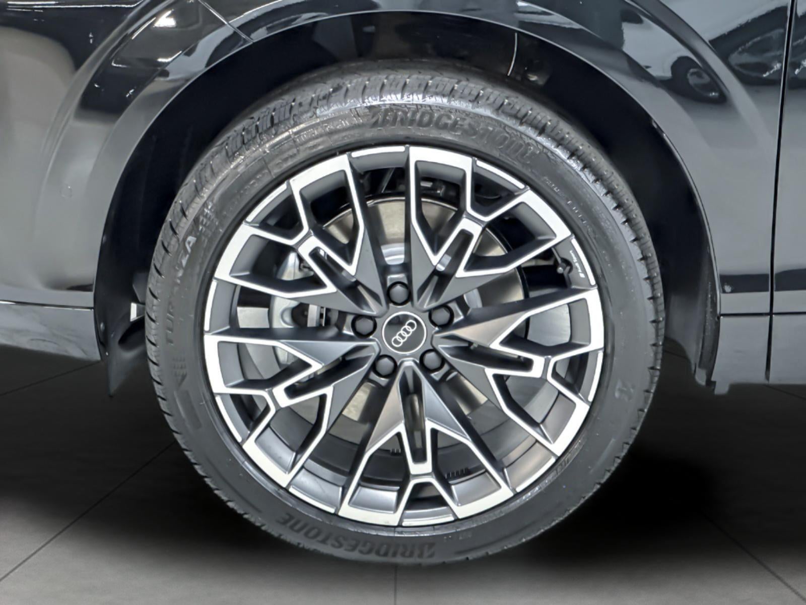 2026 Audi Q3 S line