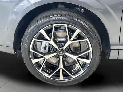 2026 Audi Q3 S line