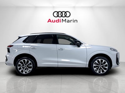 2026 Audi Q3 S line