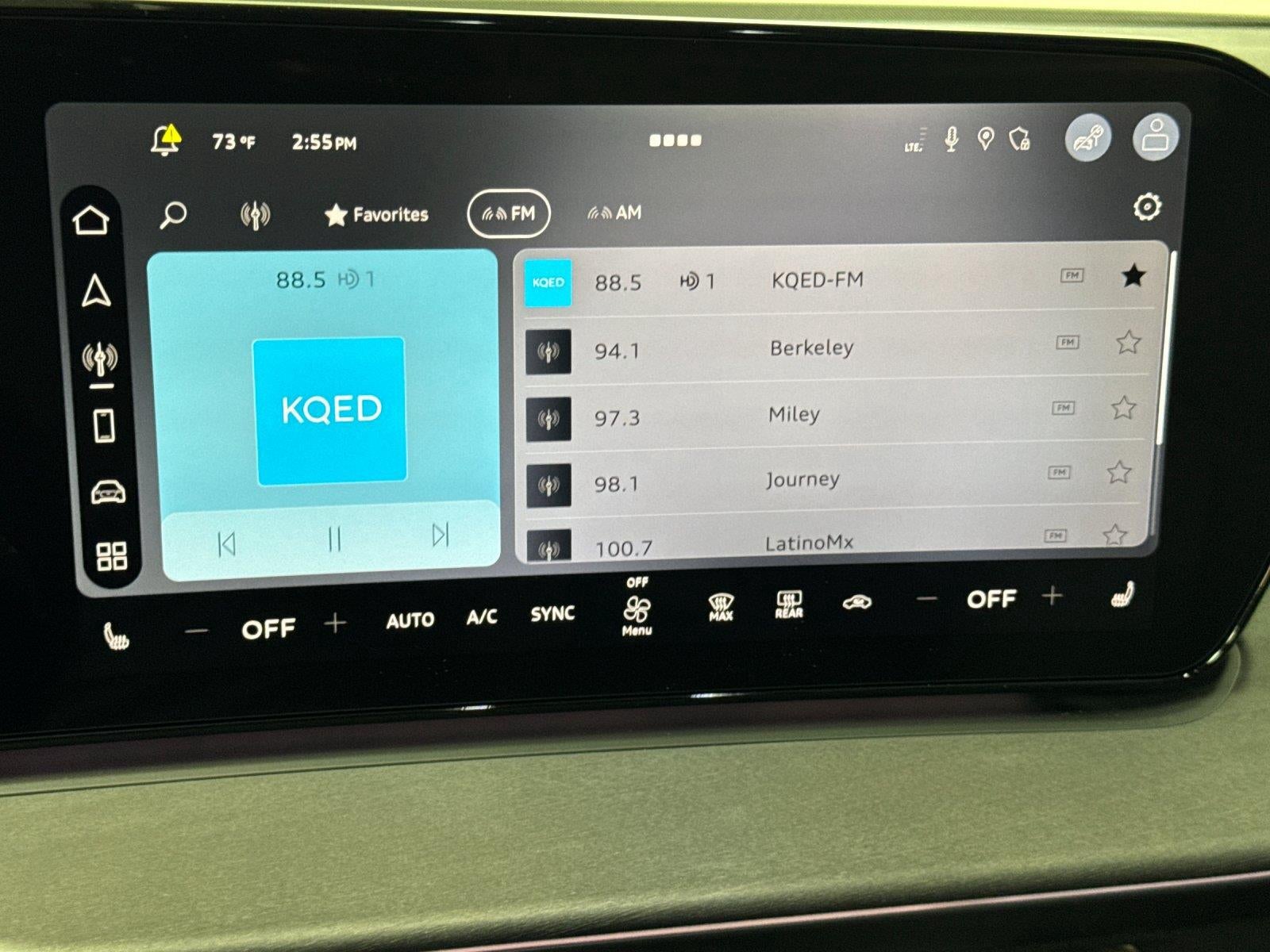 2026 Audi Q3 S line