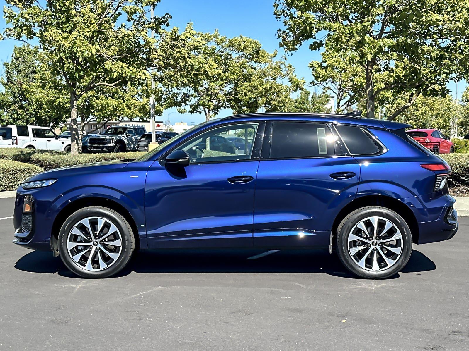 2026 Audi Q3 S line