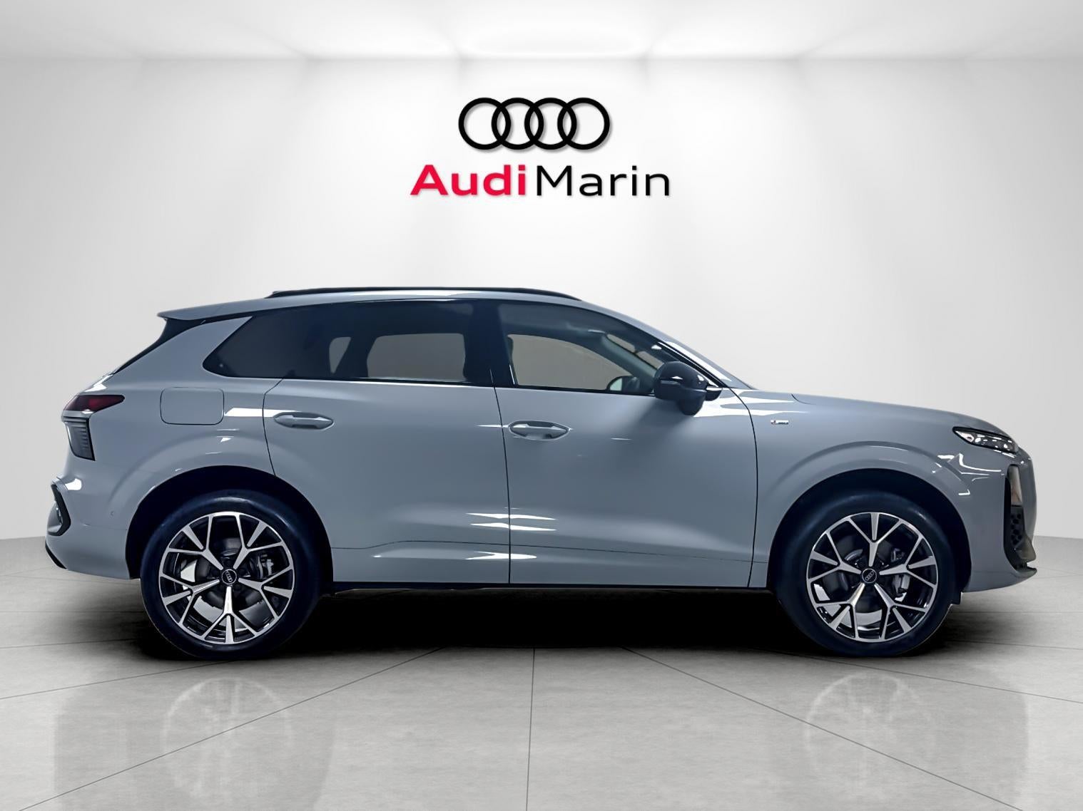 2026 Audi Q3 S line