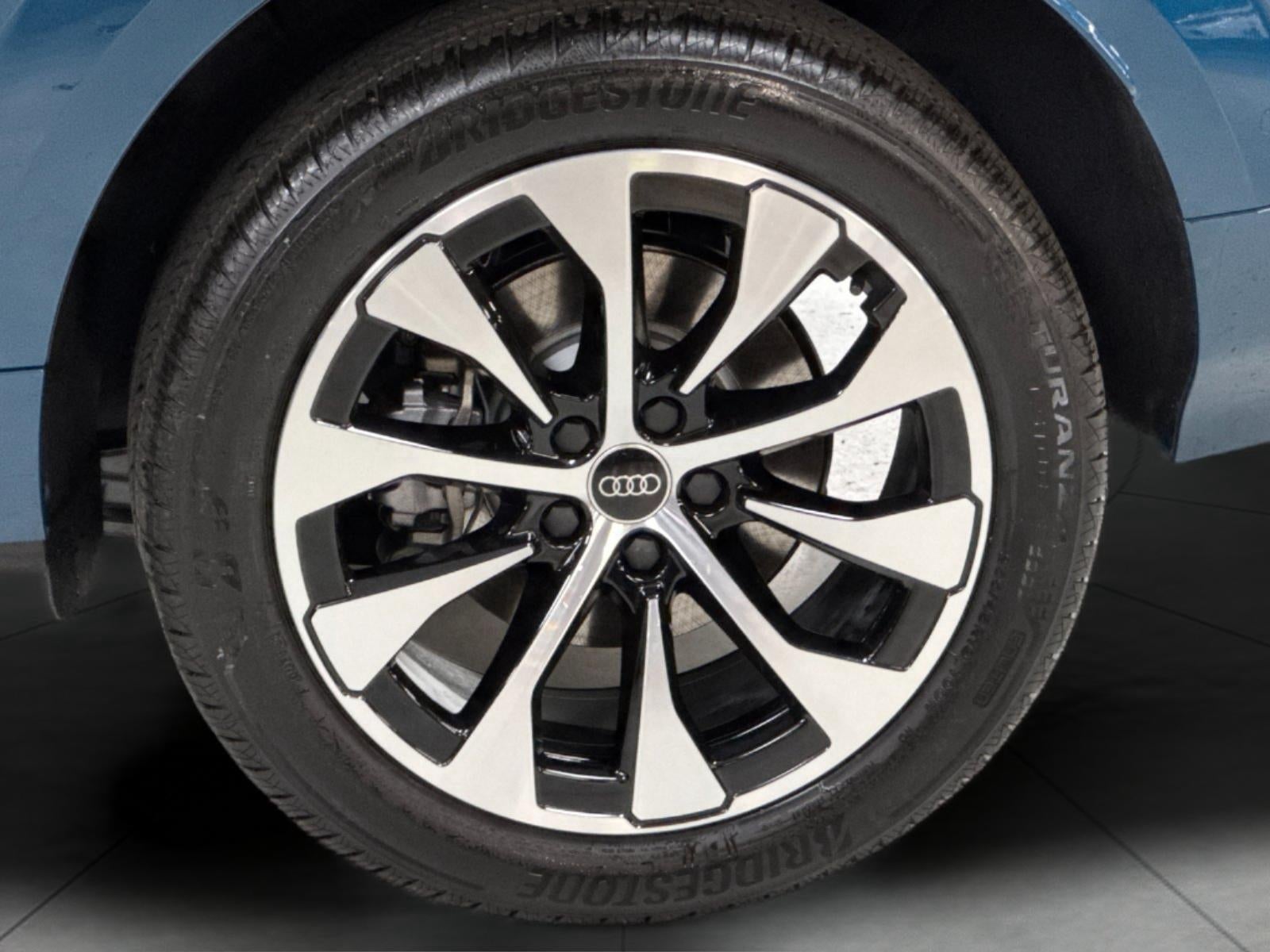2026 Audi Q3 S line