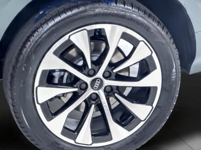 2026 Audi Q3 S line