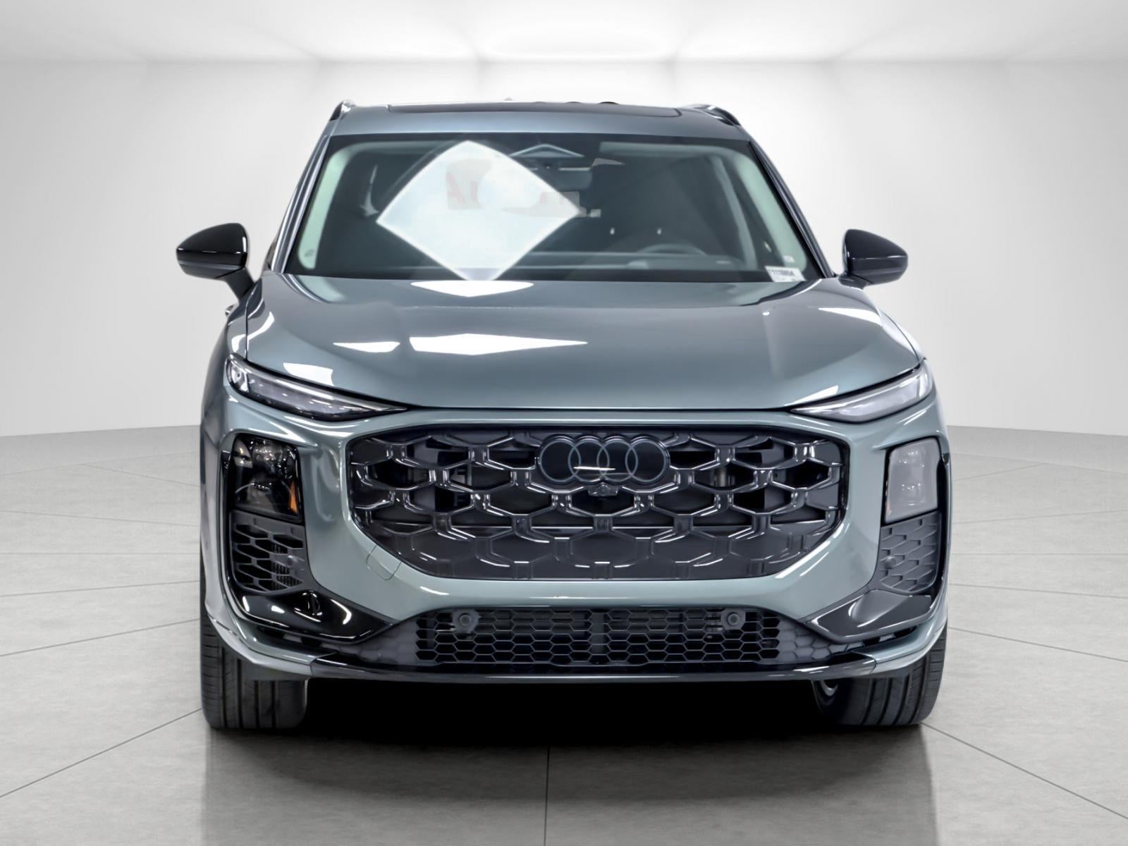 2026 Audi Q3 S line