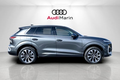 2026 Audi Q3 S line