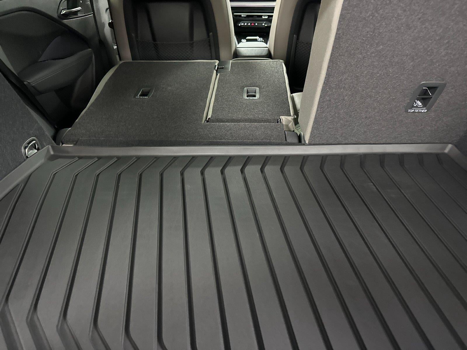2026 Audi Q3 S line