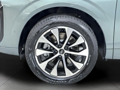 2026 Audi Q3 S line