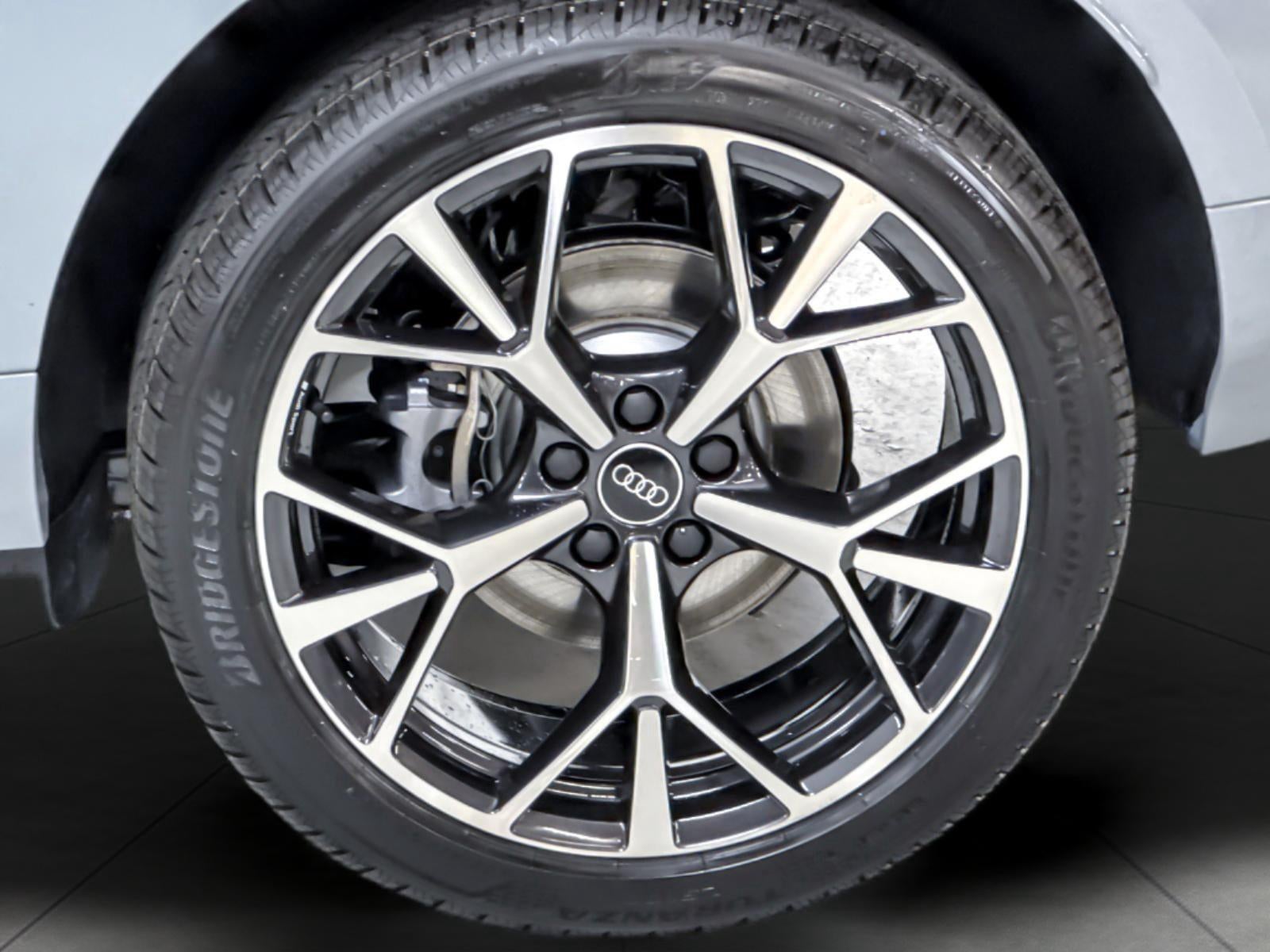 2026 Audi Q3 S line
