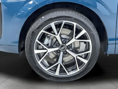 2026 Audi Q3 S line