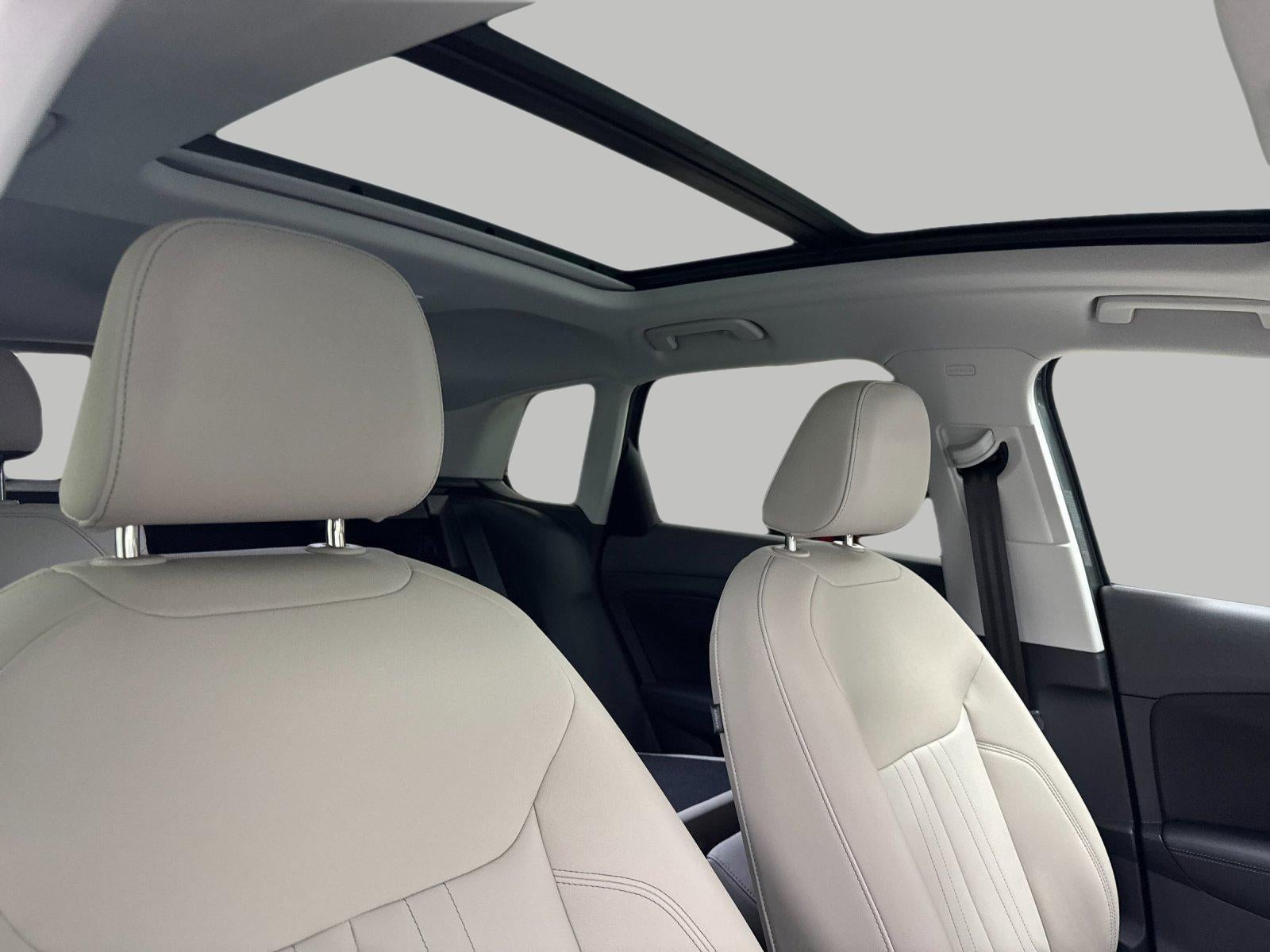 2026 Audi Q3 S line