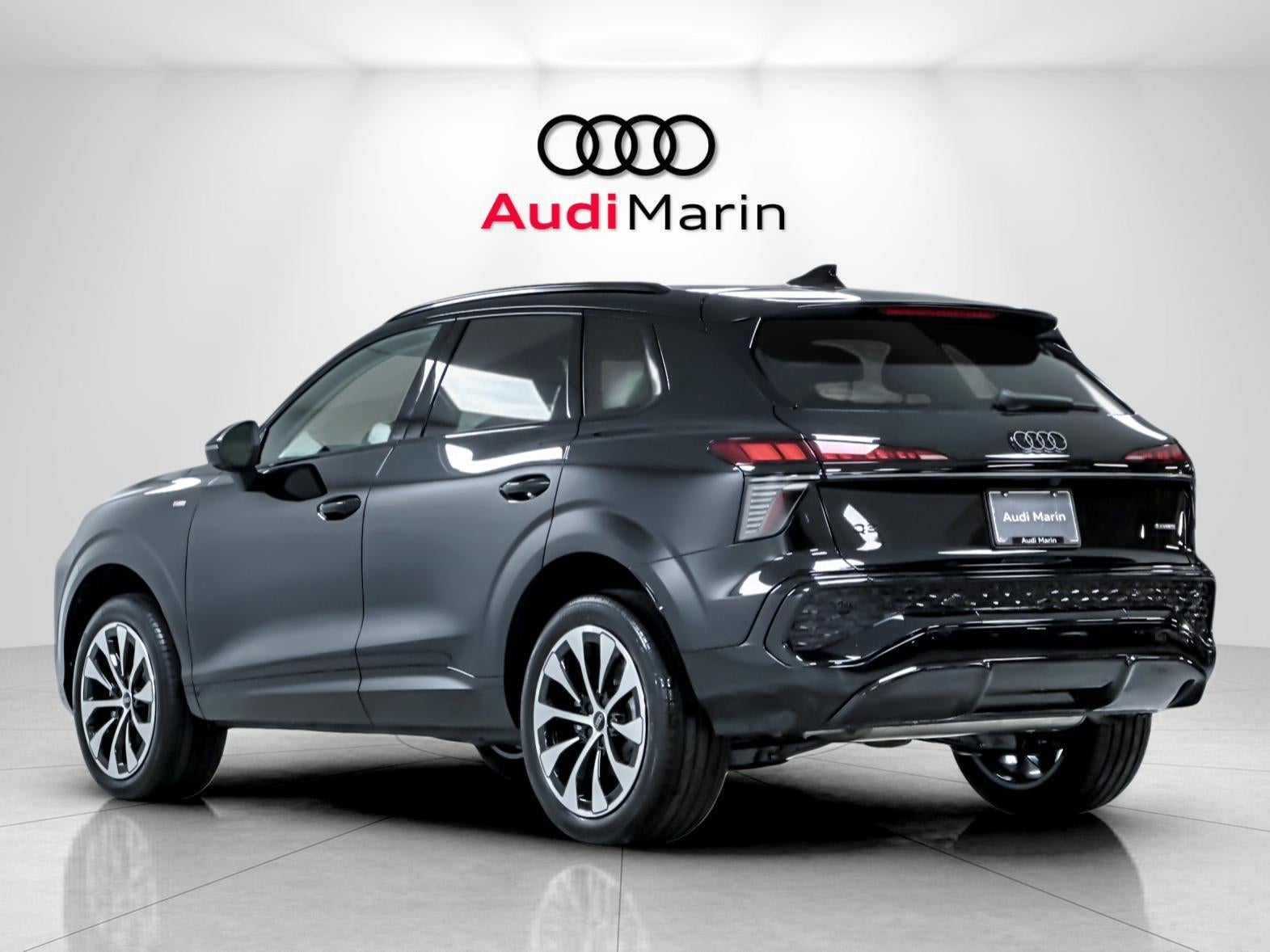 2026 Audi Q3 S line