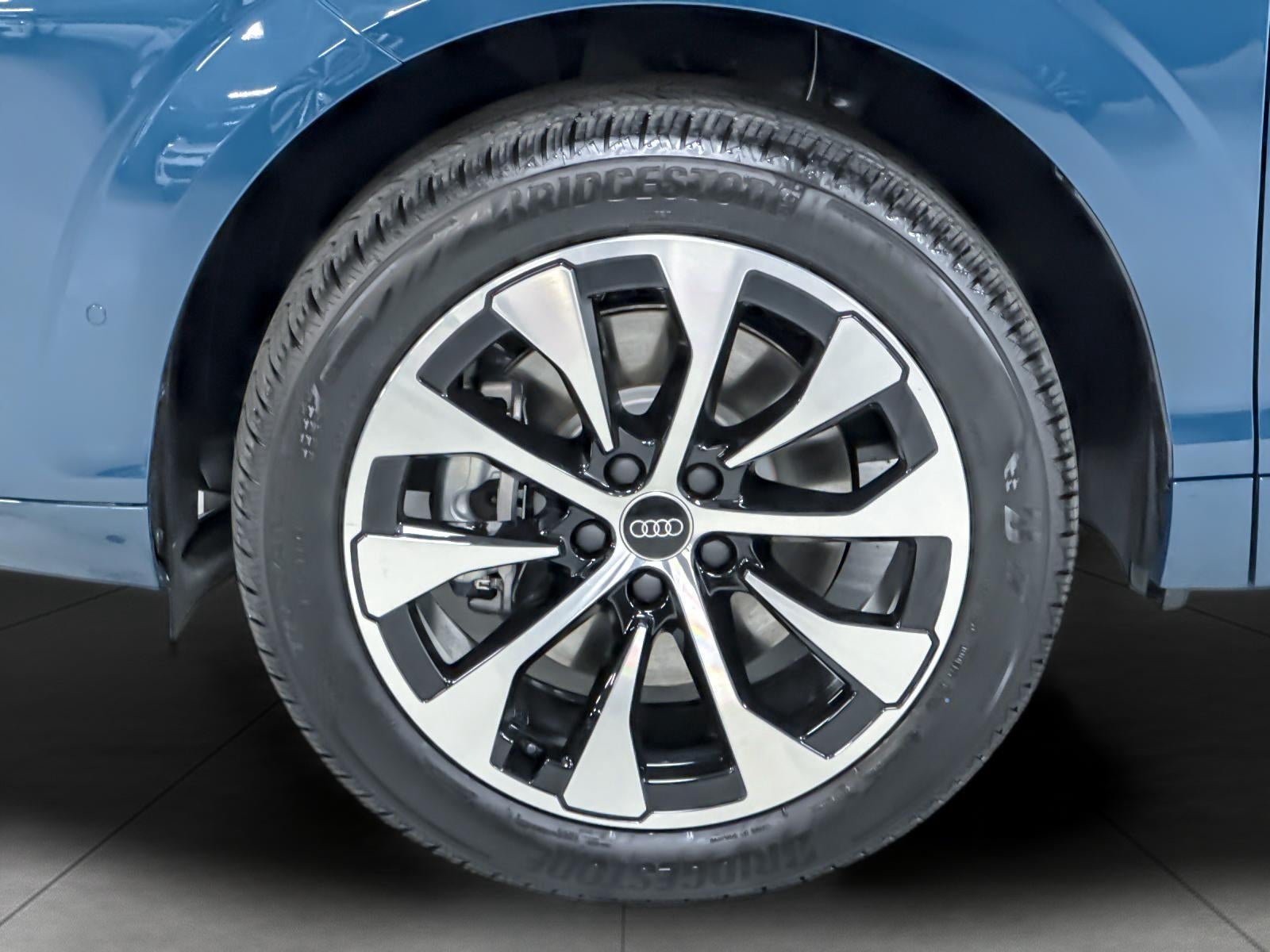 2026 Audi Q3 S line