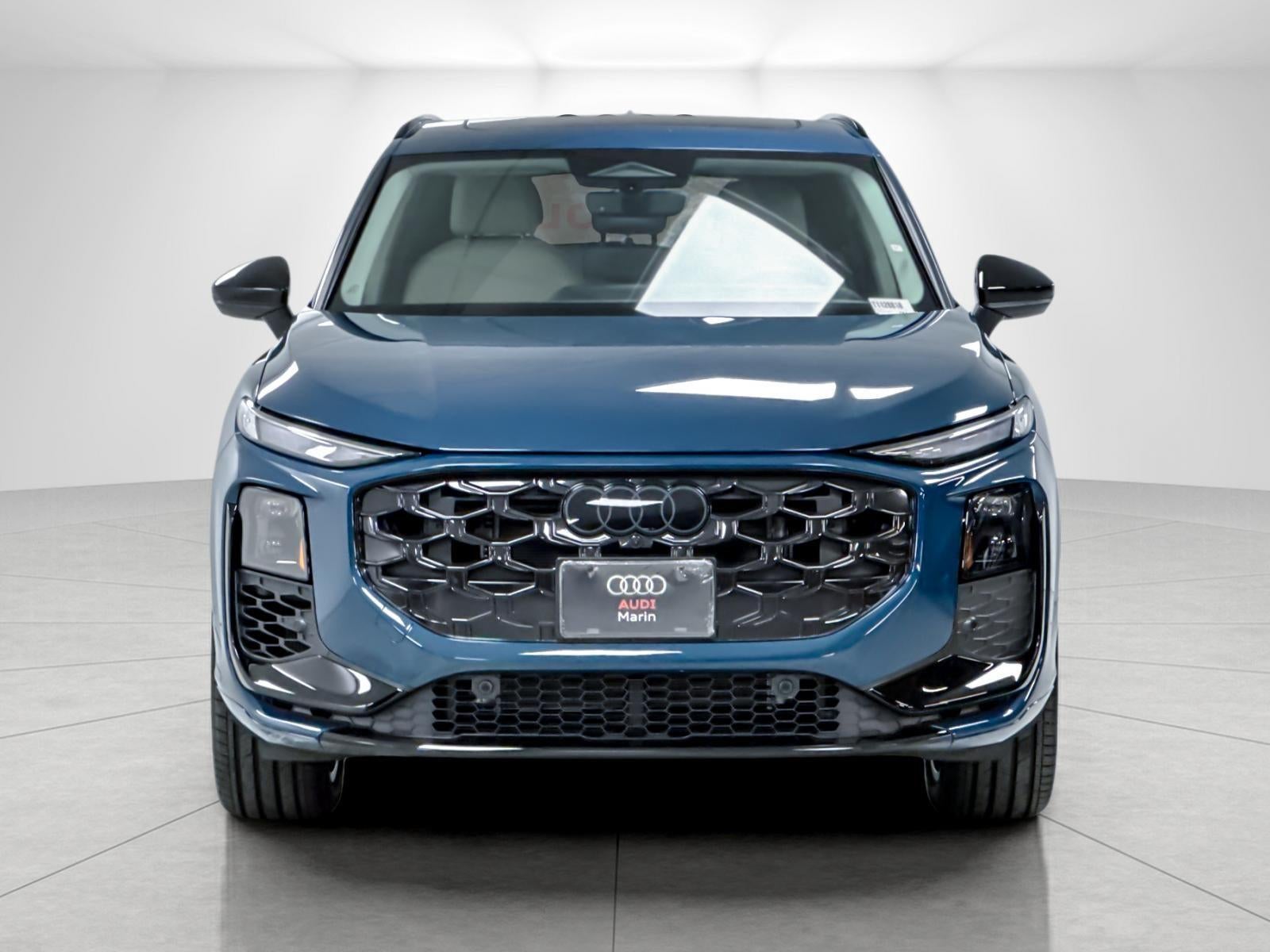 2026 Audi Q3 S line