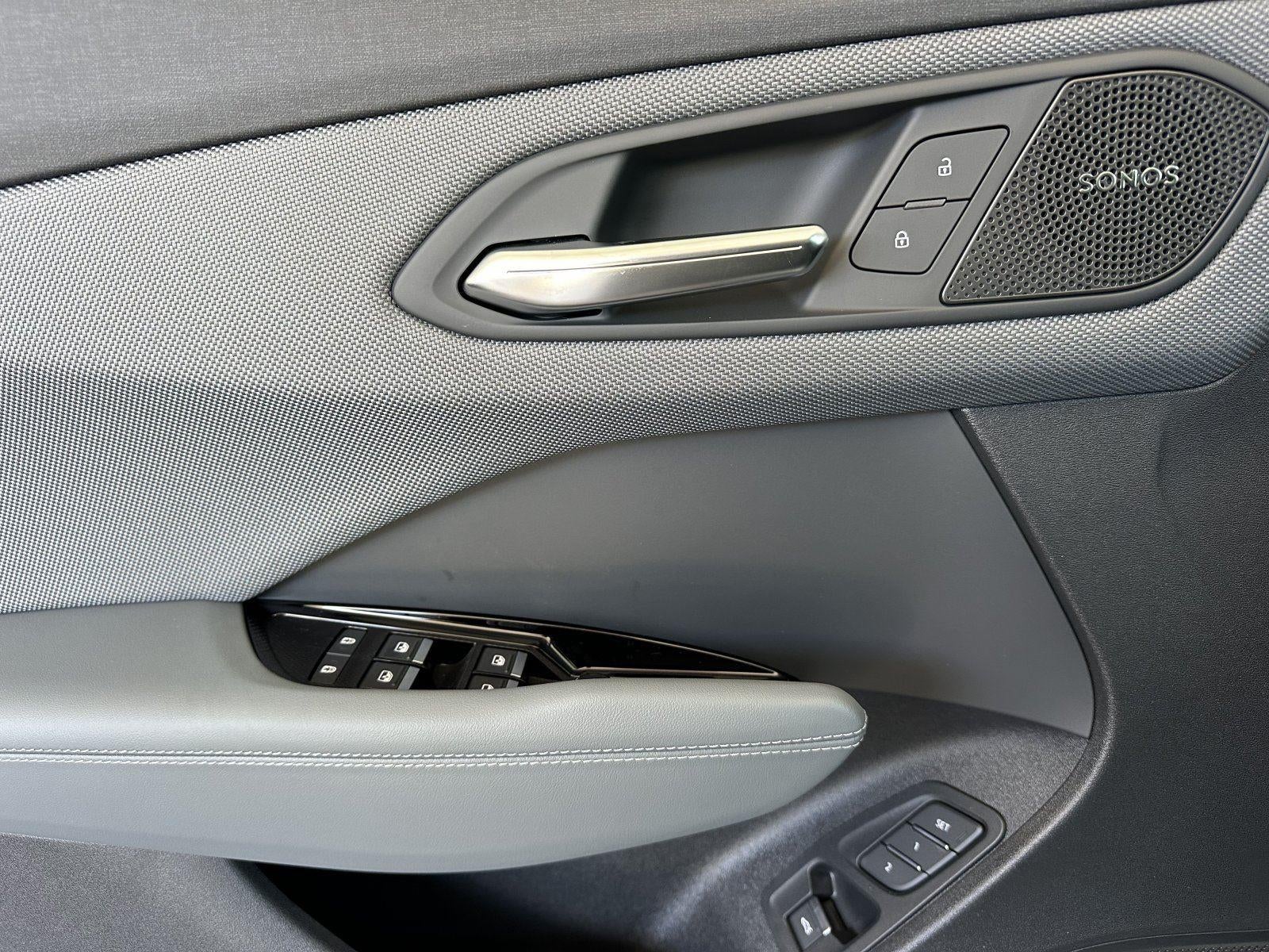 2026 Audi Q3 S line