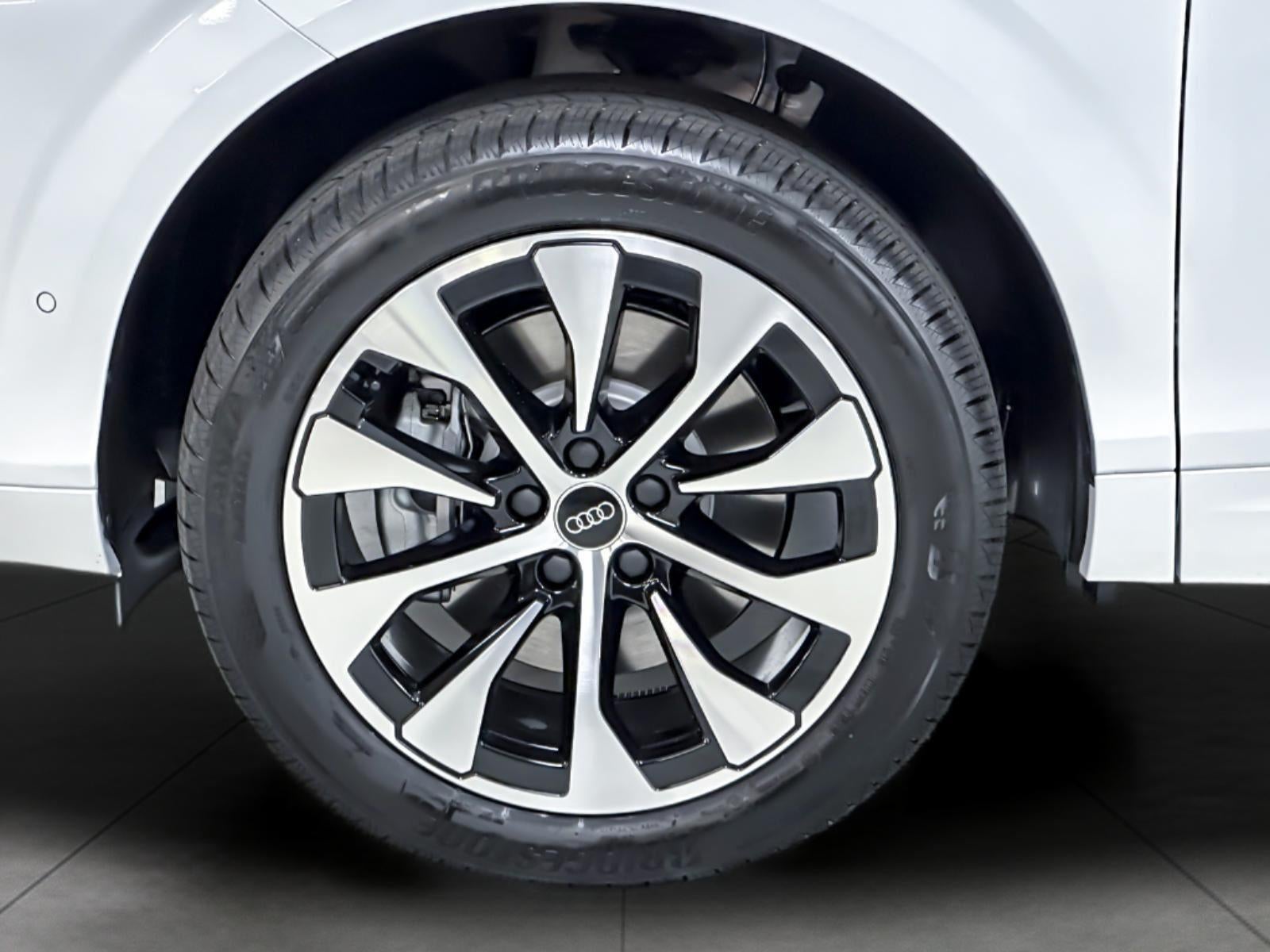 2026 Audi Q3 S line
