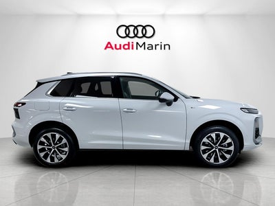 2026 Audi Q3 S line