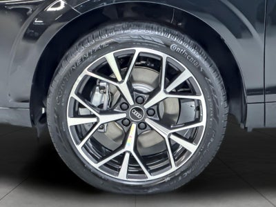 2026 Audi Q3 S line