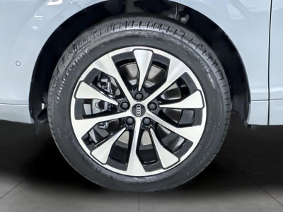 2026 Audi Q3 S line