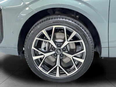 2026 Audi Q3 S line