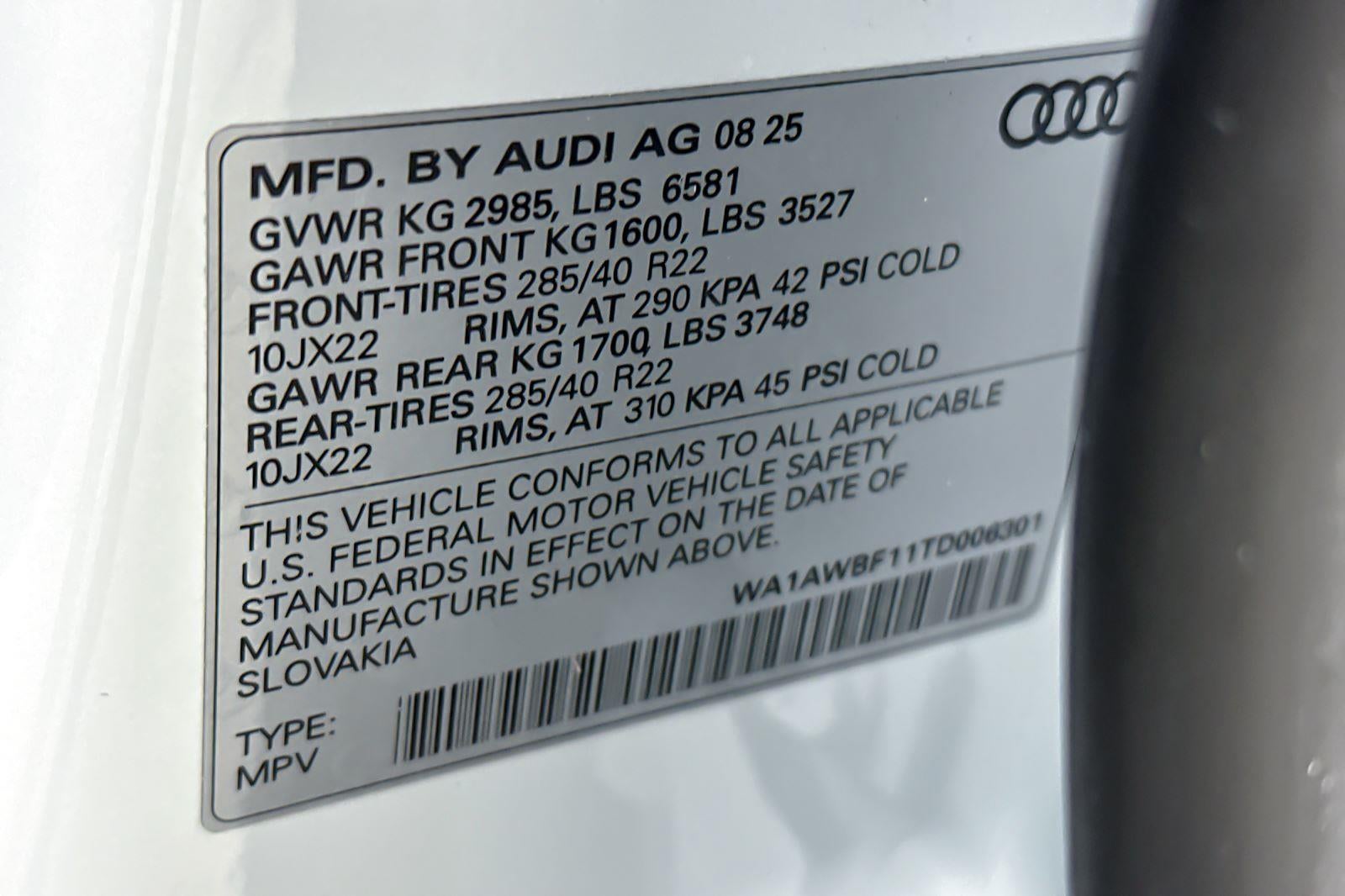 2026 Audi SQ8 Premium Plus