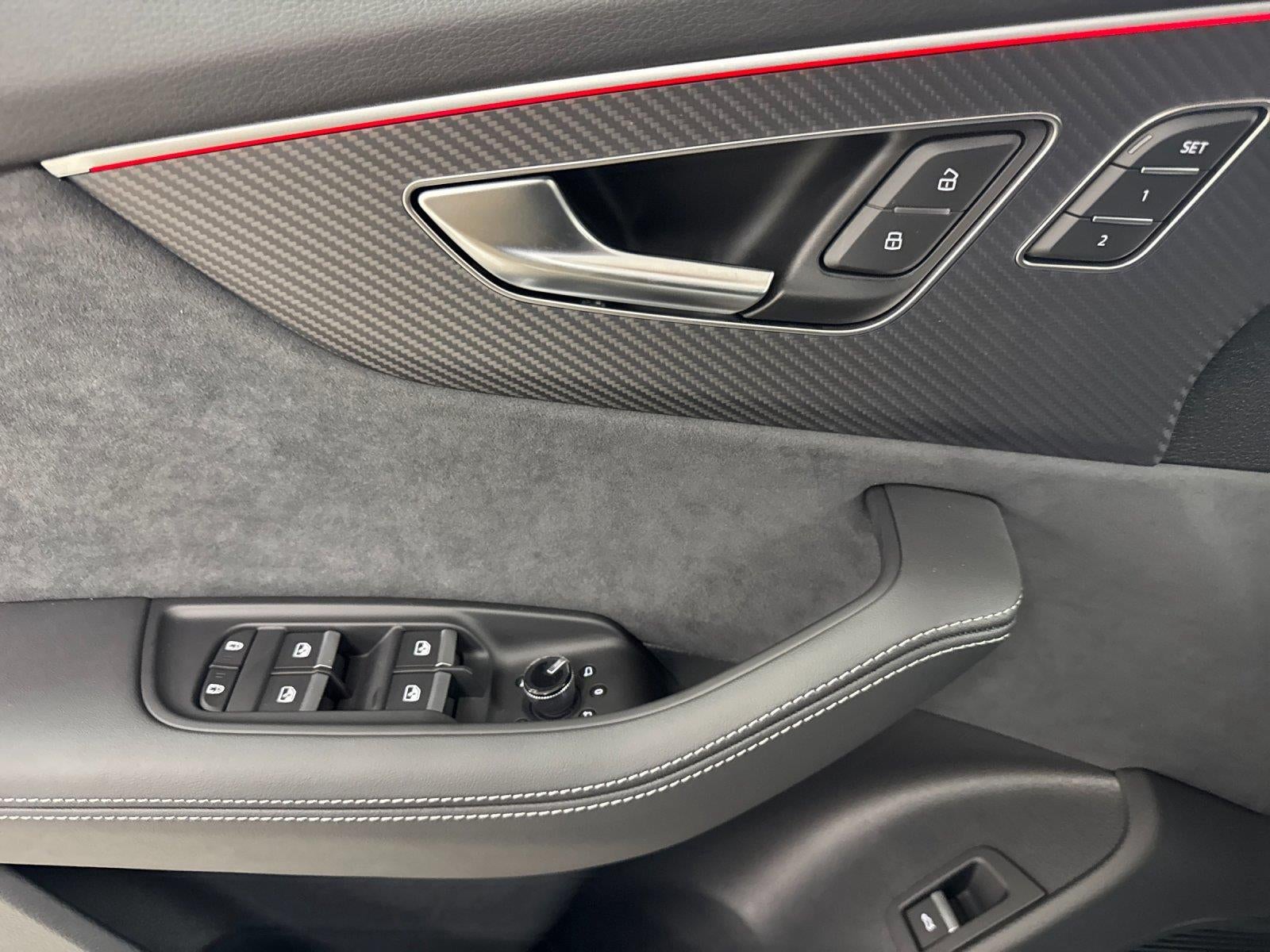 2026 Audi SQ8 Premium Plus