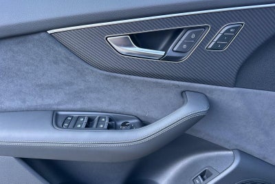 2026 Audi SQ8 Premium Plus