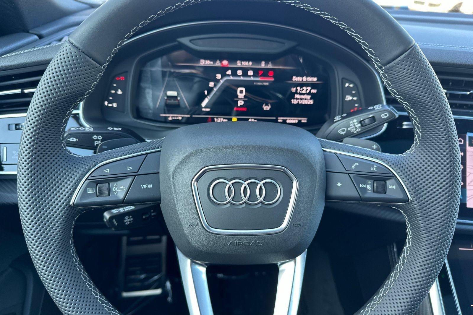 2026 Audi SQ8 Premium Plus