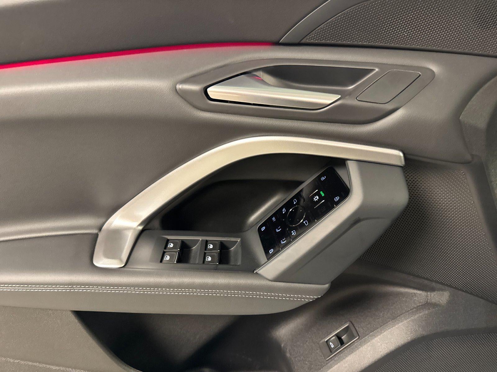 2026 Audi Q5 Sportback Premium