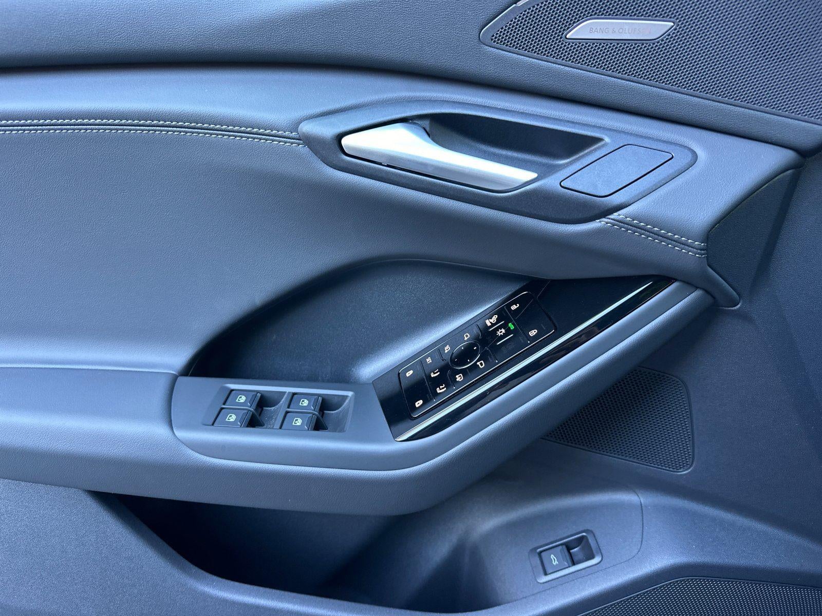 2027 Audi Q6 e-tron Sportback Premium Plus