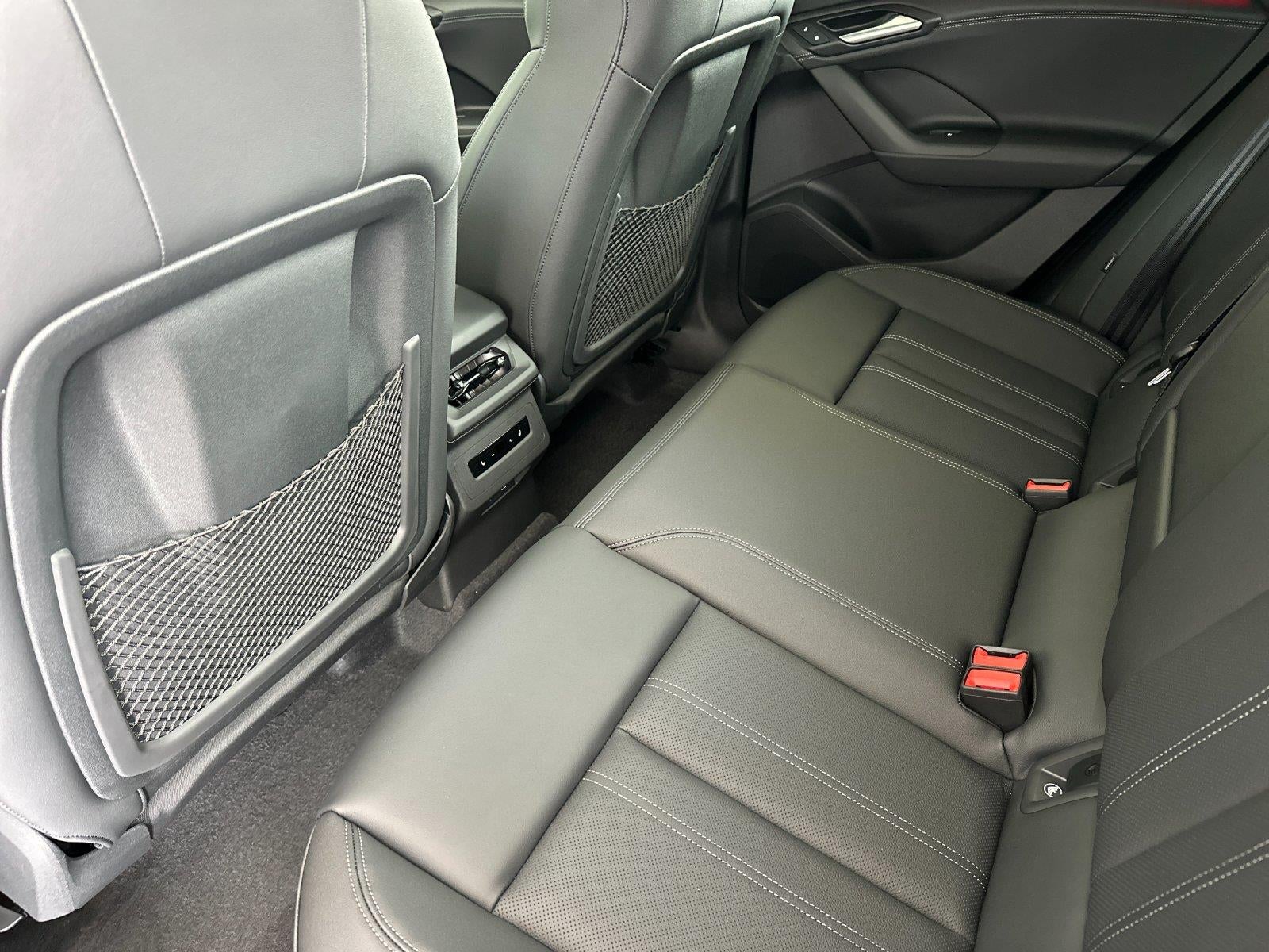 2027 Audi Q6 e-tron Sportback Premium Plus