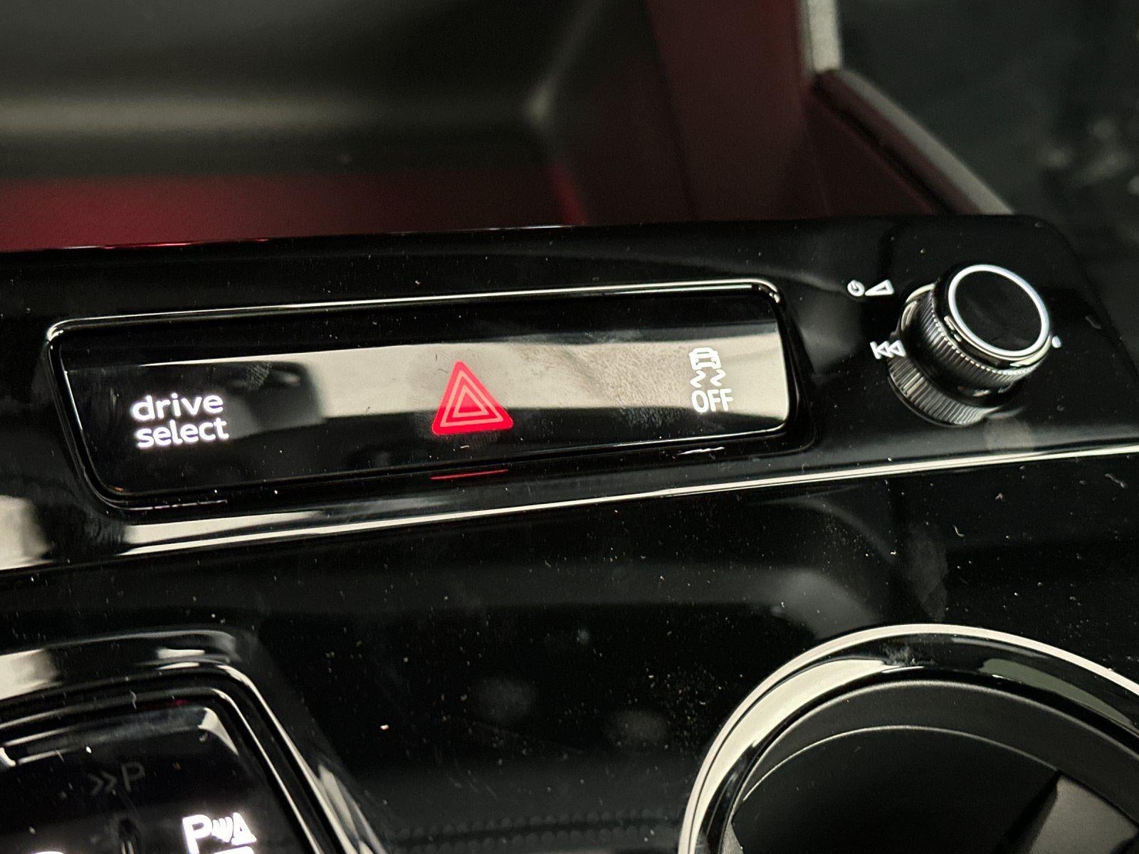 2027 Audi Q6 e-tron Sportback Premium Plus