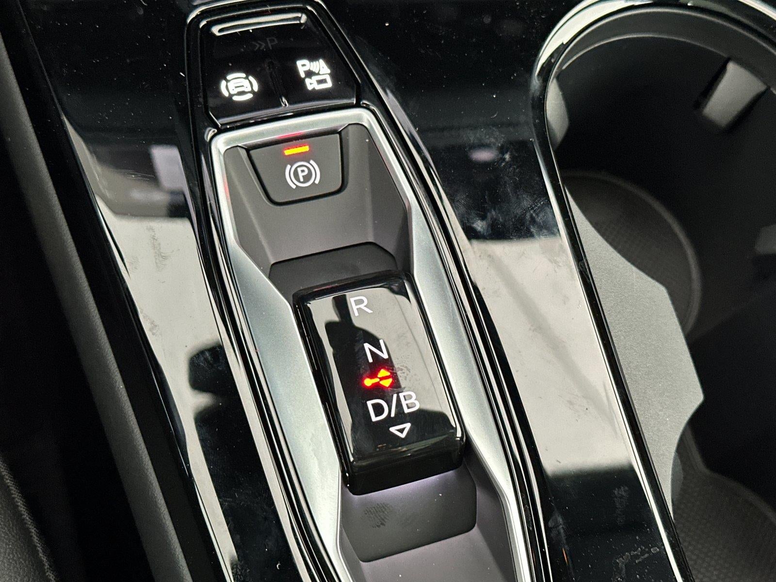 2027 Audi Q6 e-tron Sportback Premium Plus
