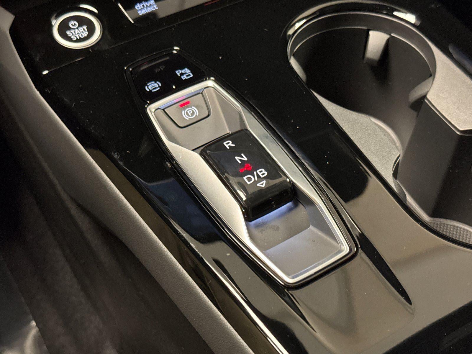 2027 Audi Q6 e-tron Sportback Premium Plus
