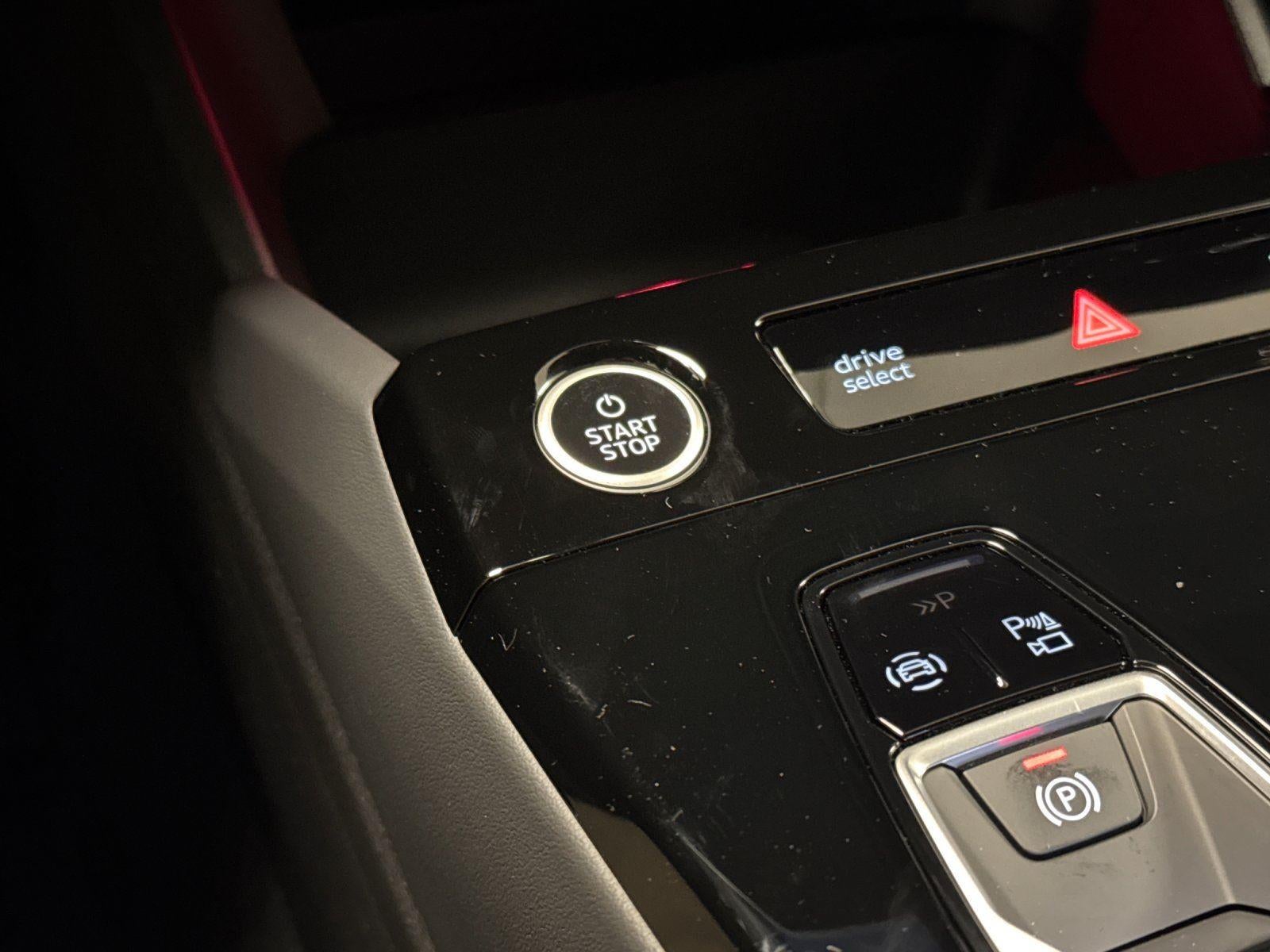 2027 Audi Q6 e-tron Sportback Premium Plus
