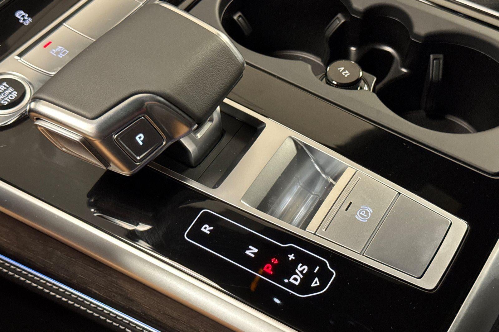 2026 Audi Q8 Premium Plus