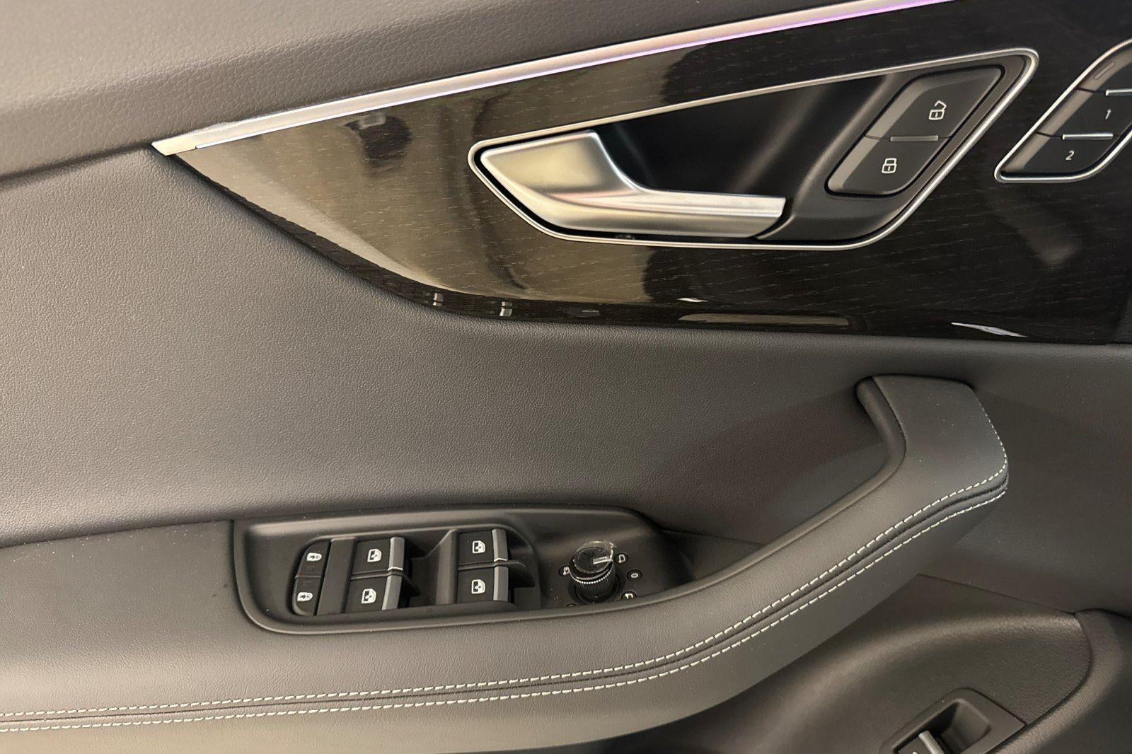 2026 Audi Q8 Premium Plus