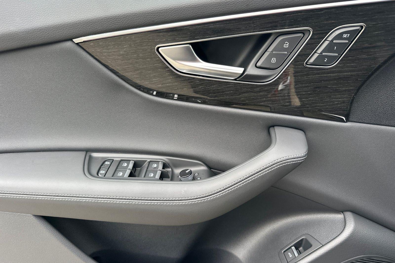 2026 Audi Q8 Premium Plus