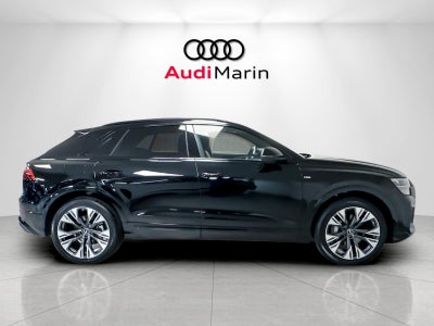 2026 Audi Q8 Premium Plus