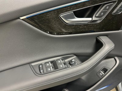 2027 Audi Q8 Premium Plus