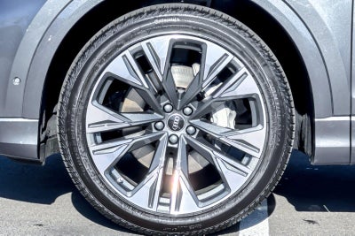 2026 Audi Q8 Premium Plus