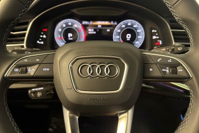 2026 Audi Q8 Premium Plus