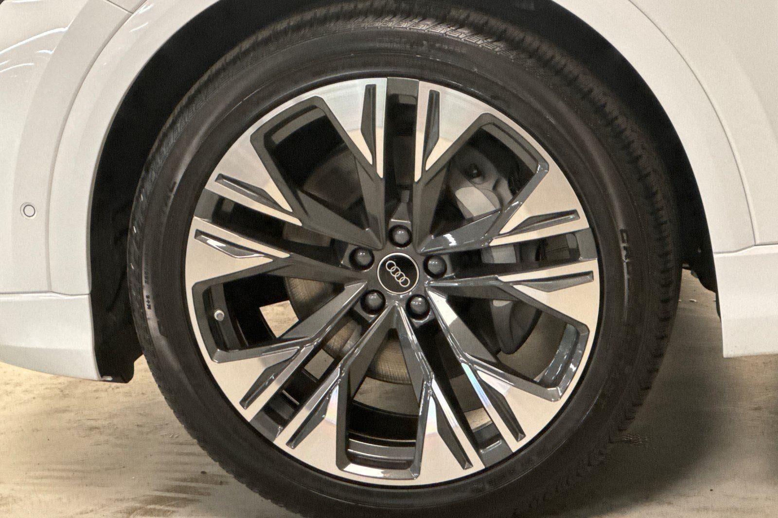 2026 Audi Q8 Premium Plus