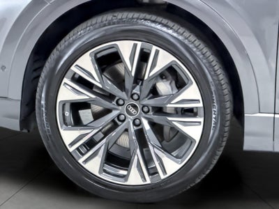 2026 Audi Q8 Premium Plus
