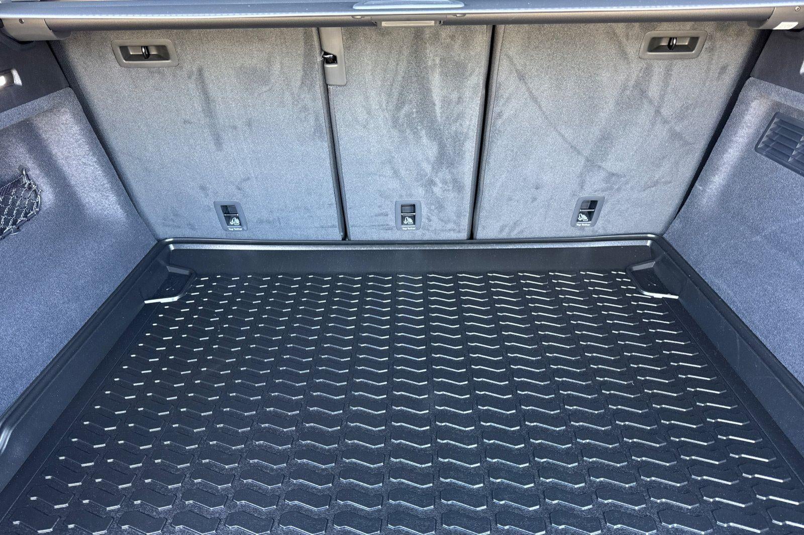 2026 Audi Q8 Prestige