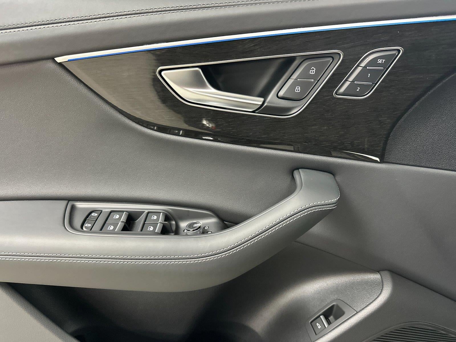 2026 Audi Q8 Prestige
