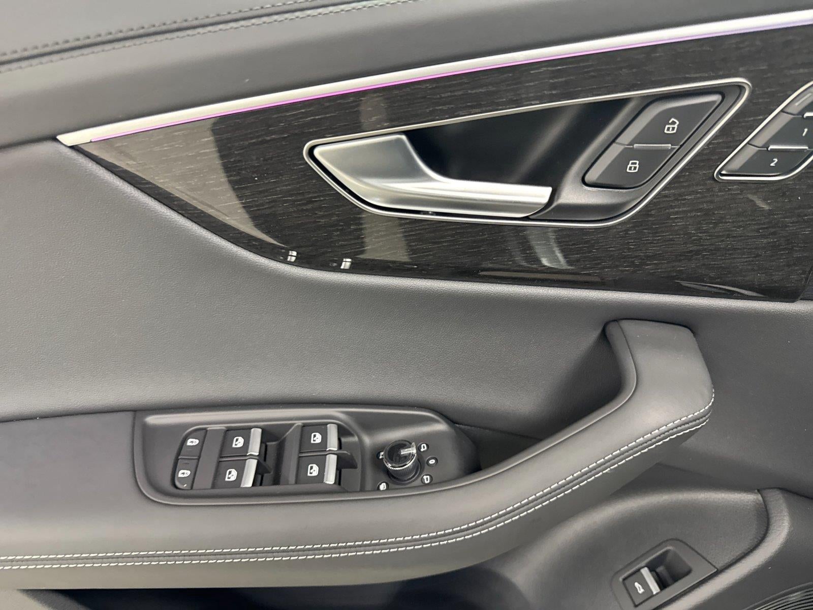 2026 Audi Q8 Prestige