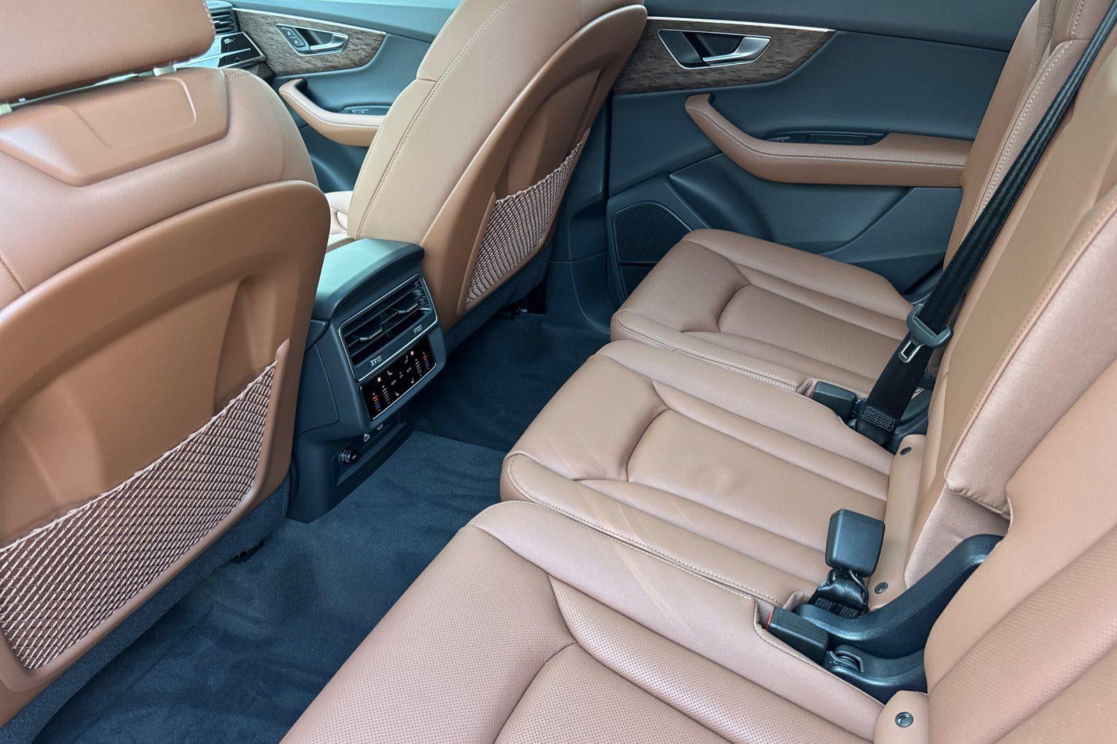 2026 Audi Q7 Premium Plus